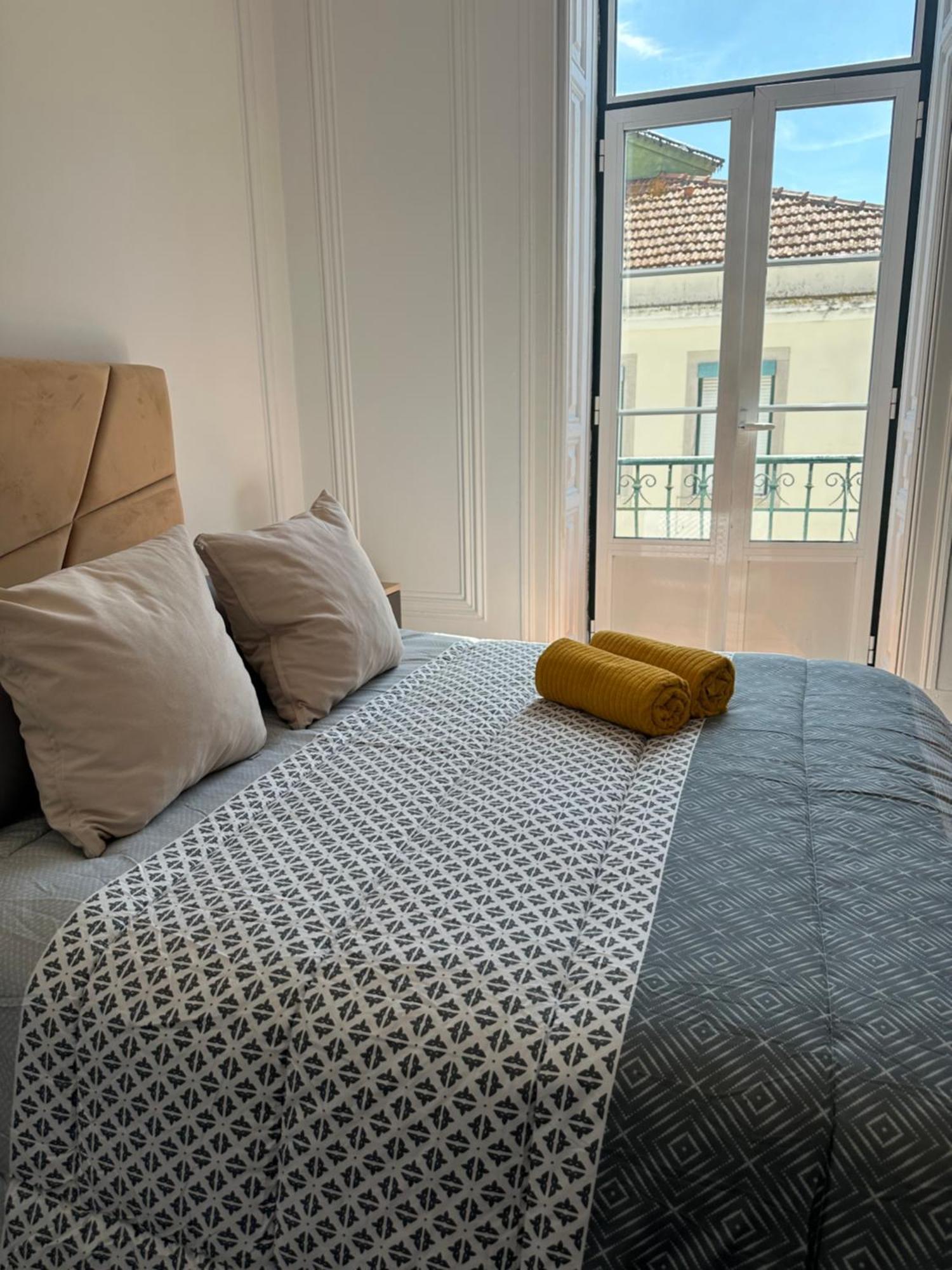 Garden Campo De Ourique Guest House - Hostel Lisboa Eksteriør billede