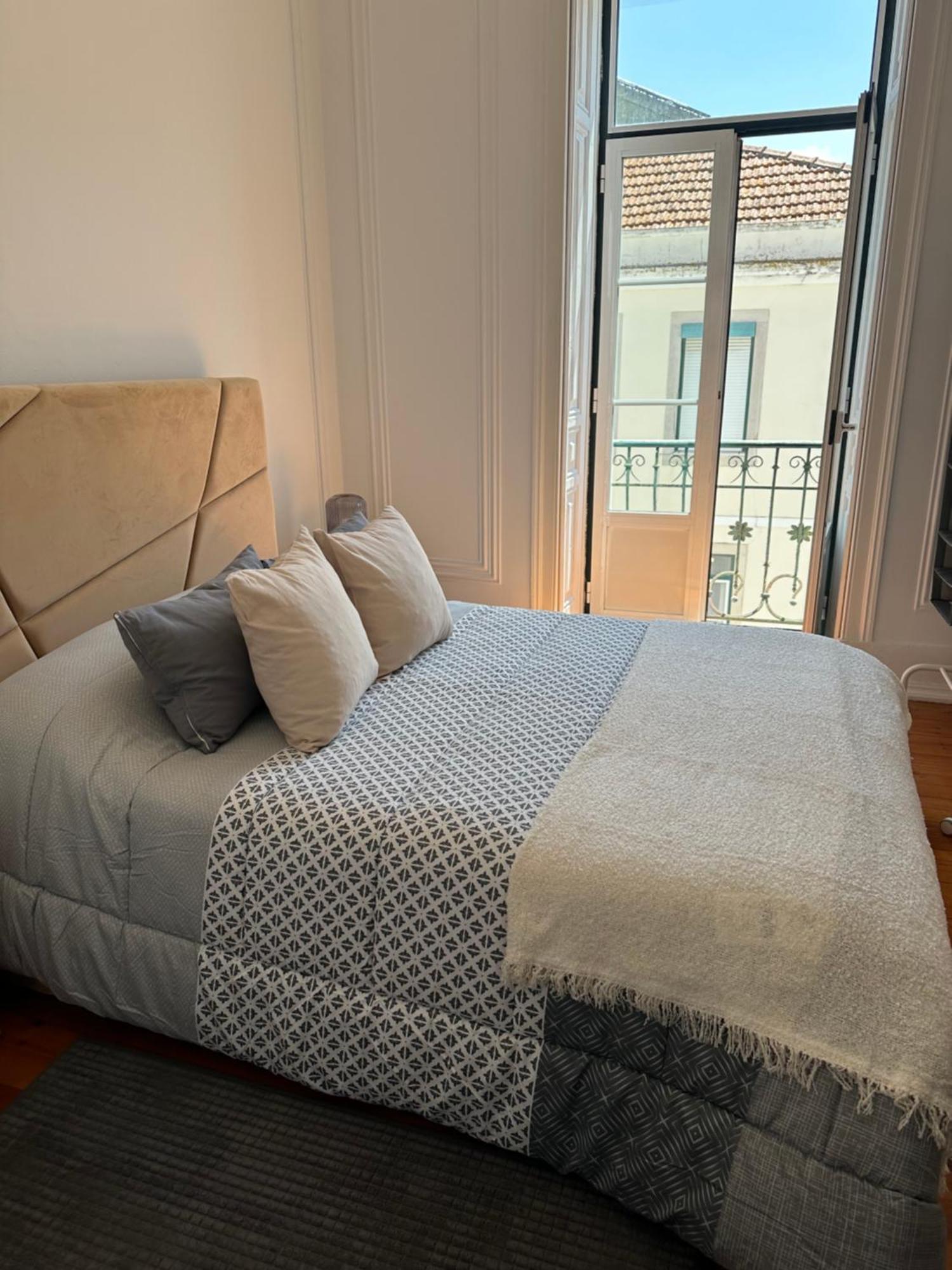 Garden Campo De Ourique Guest House - Hostel Lisboa Eksteriør billede