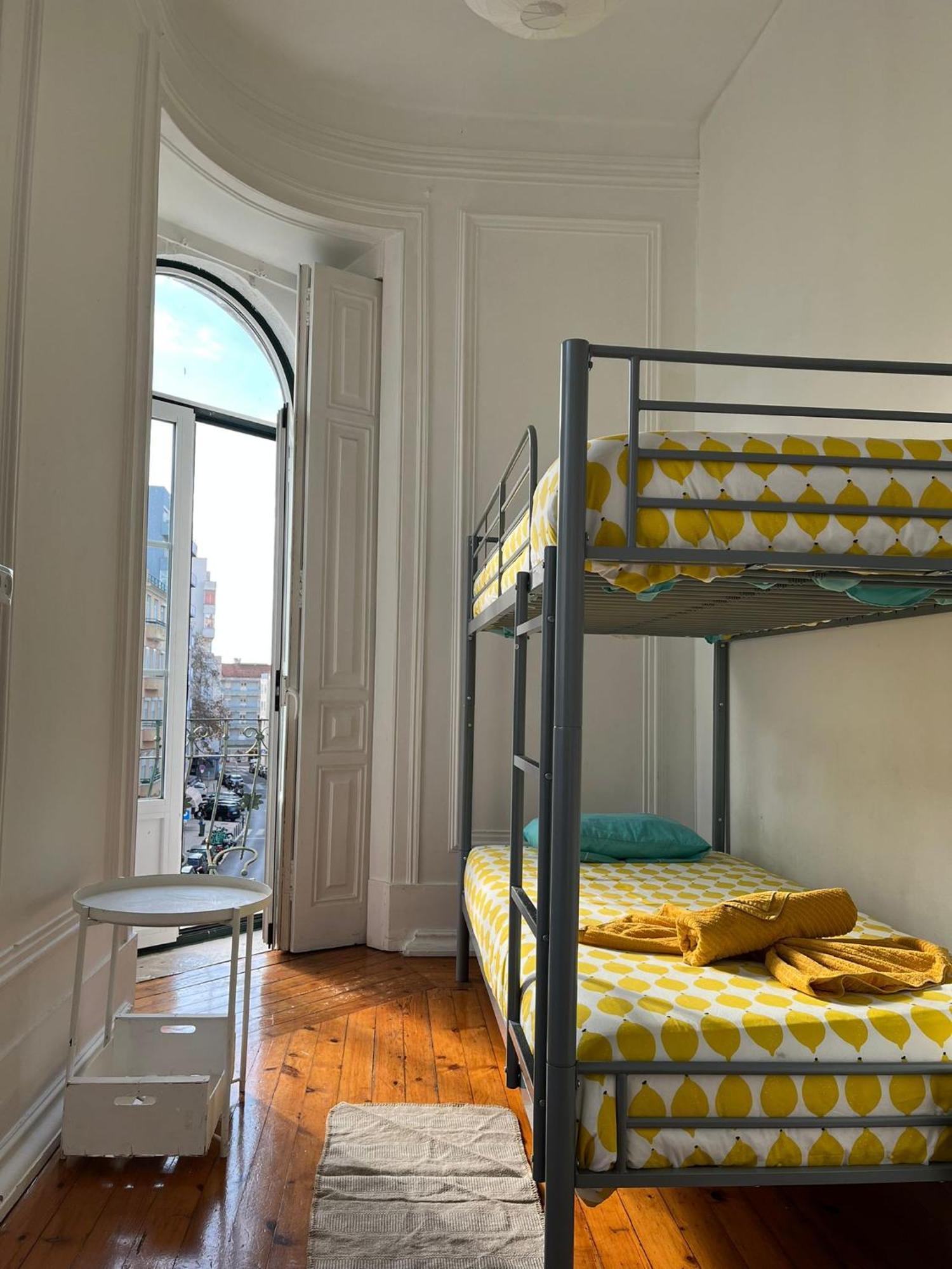 Garden Campo De Ourique Guest House - Hostel Lisboa Eksteriør billede